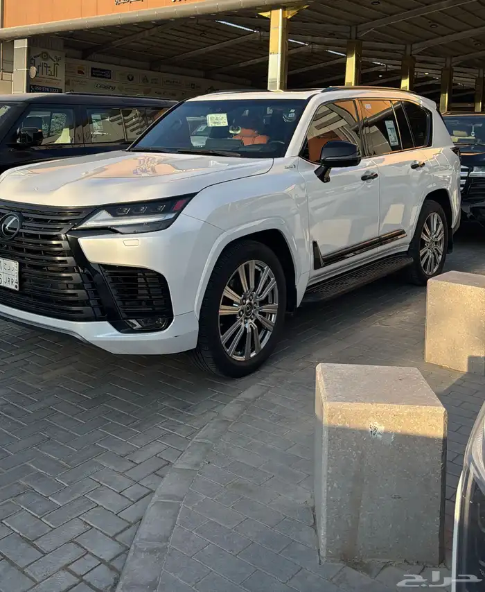 لكزز Lx600 موديل 2023 Vip 1