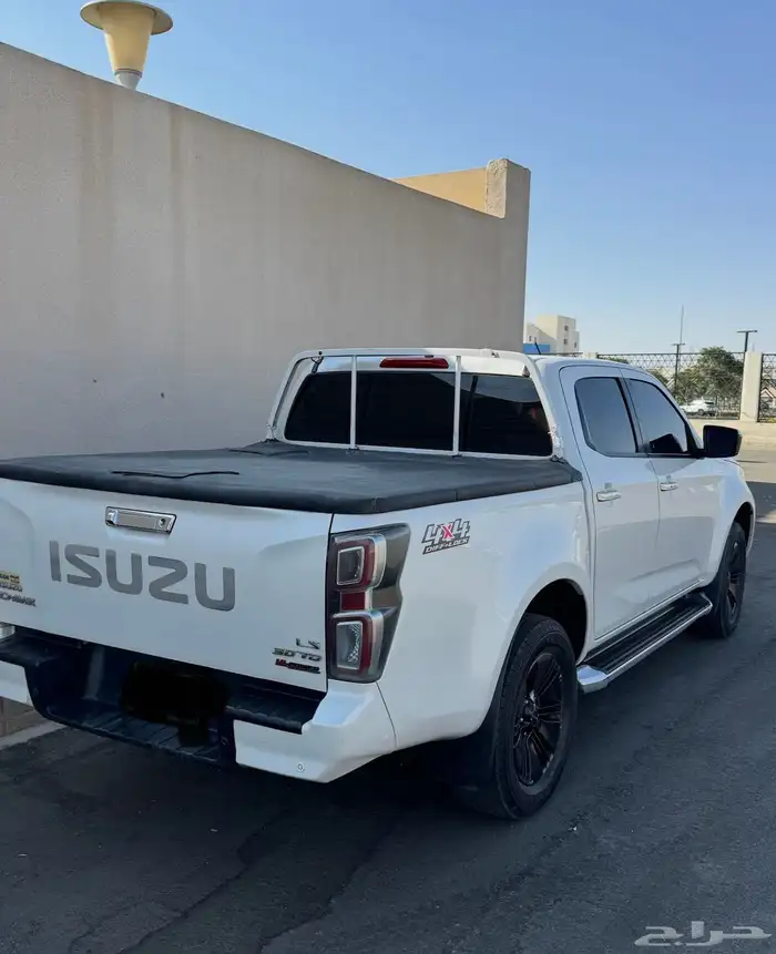 عندي دمكس ل س 2021 ماشيه 287 كيلو 0