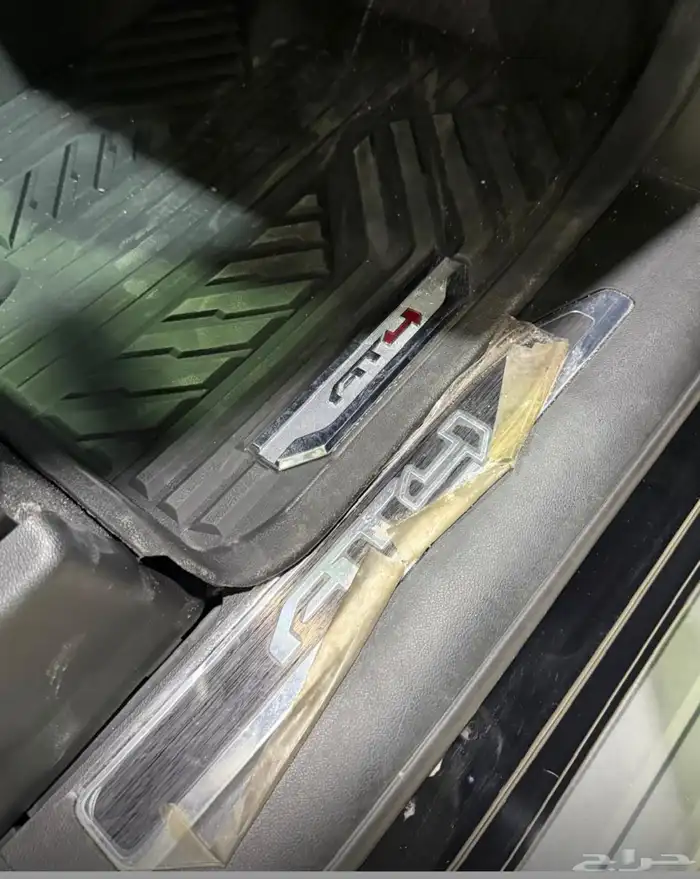 جي ام سي سييرا AT4 موديل 2022 عداد 9 الاف فقط 13