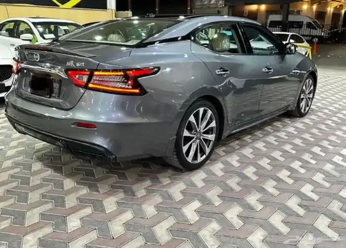 نيسان مكسيما SR فل كامل موديل 2020 على الشرط 2