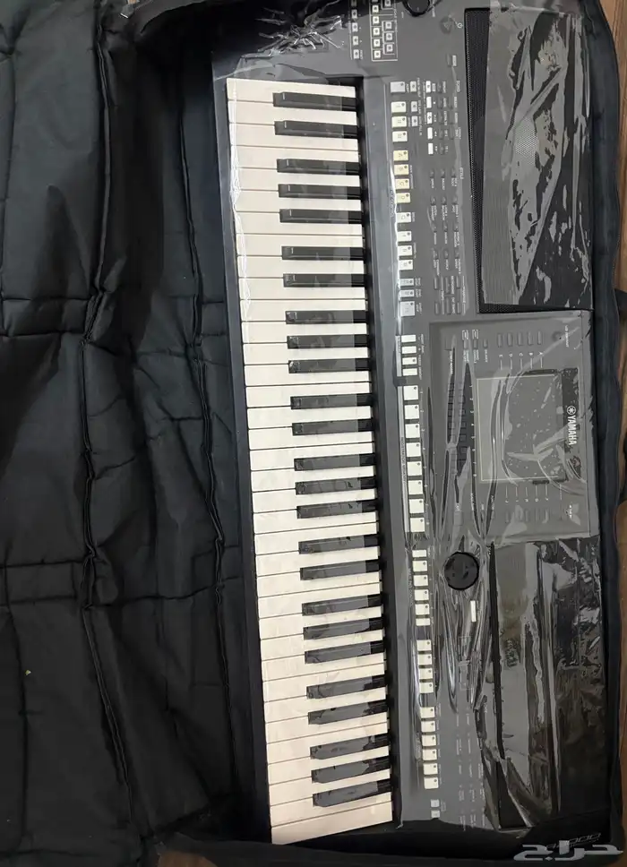 اورق ياماها 2000 جديد واورق يونستار نظيف جدا 0