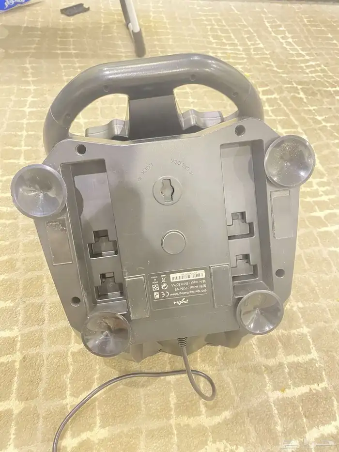 للبيع طارة و دعاسات النوع لوجتيك نضيفات 9