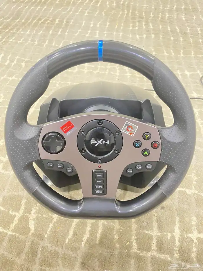 للبيع طارة و دعاسات النوع لوجتيك نضيفات 0