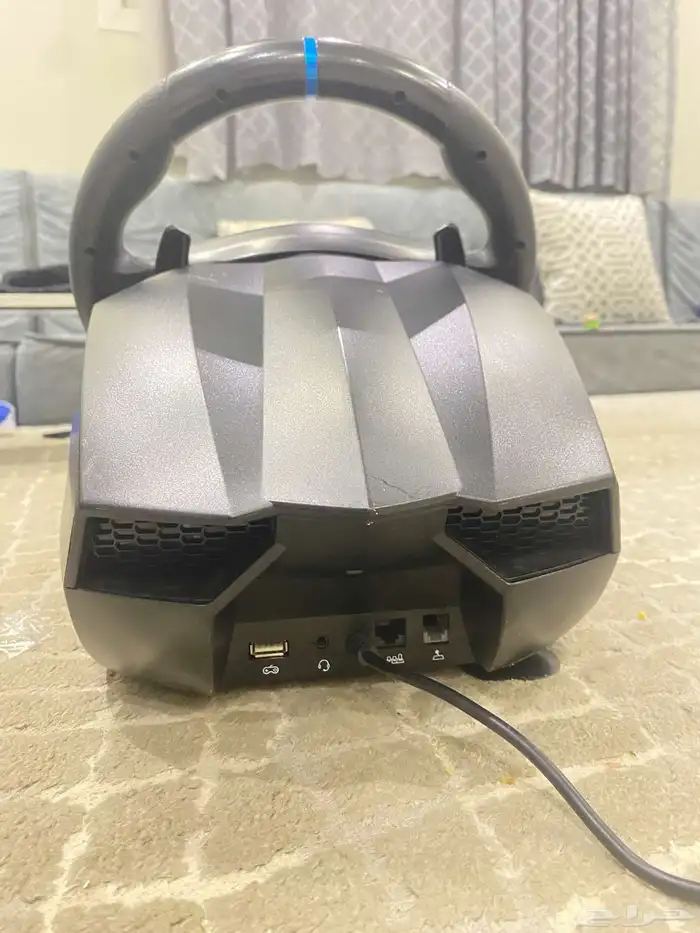 للبيع طارة و دعاسات النوع لوجتيك نضيفات 6