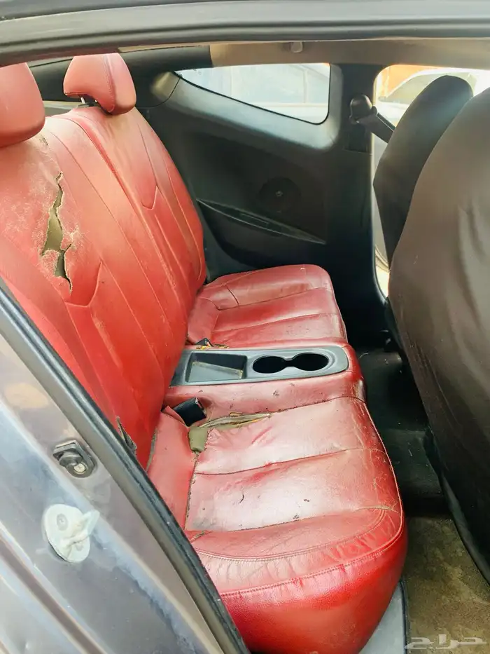 فوليستر 2012 هيونداي مصدومة للبيع 14