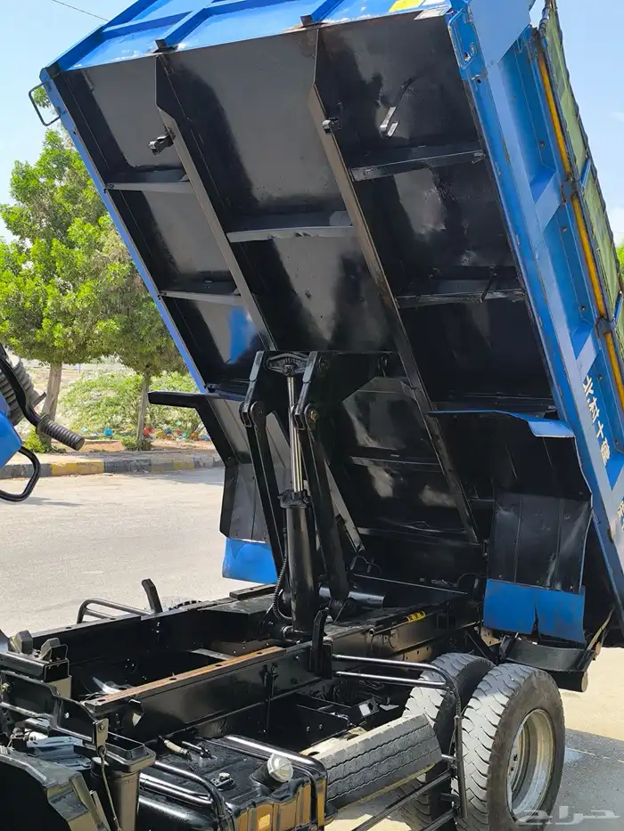 قلاب ايسوزو حضرموت 35