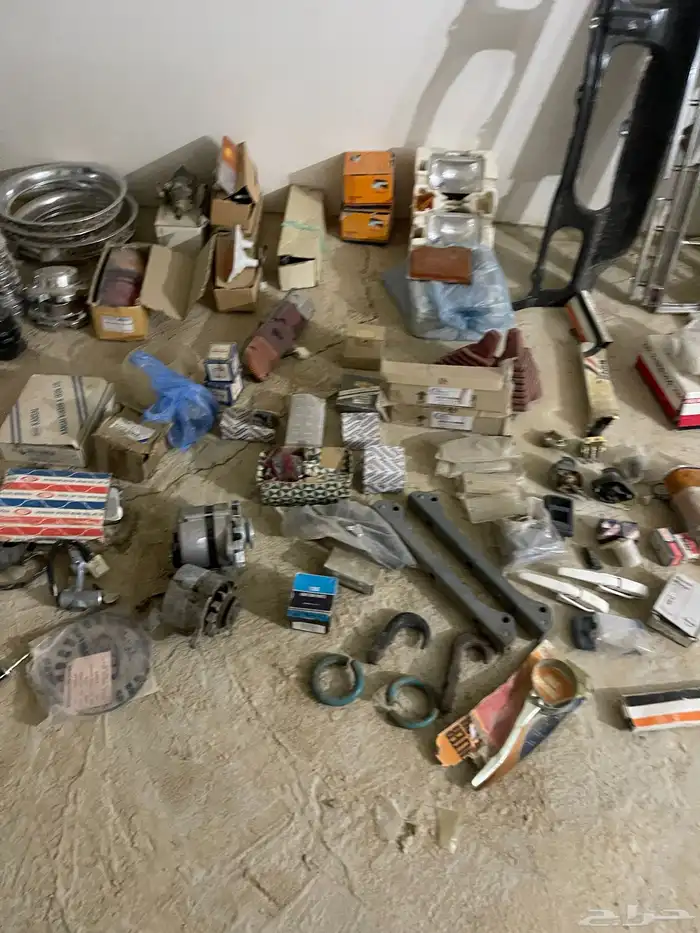 قطع غيار امريكي وياباني قديم 4