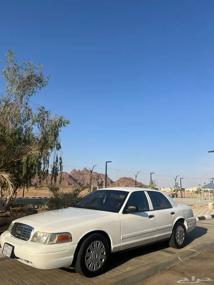 فورد فكتوريا بوليسي 2009 4