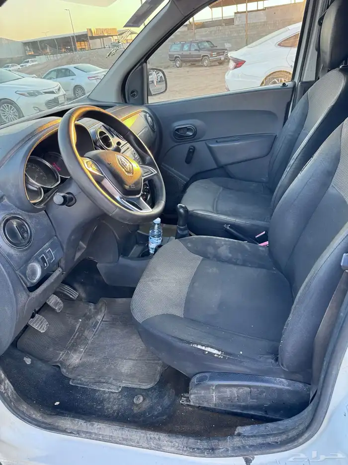 للبيع رينو دوكر موديل 2019 نظيفة 5