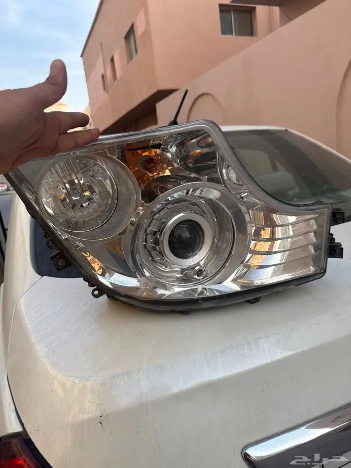 للبيع اسطب سي 1