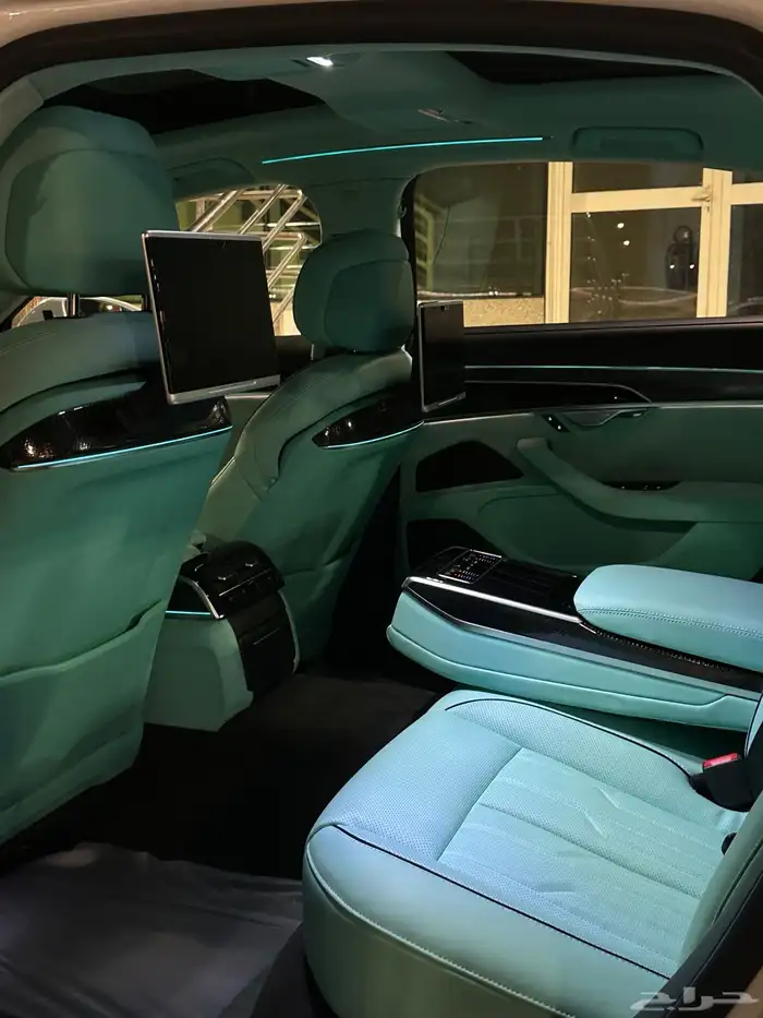 اودي A8   2019 5