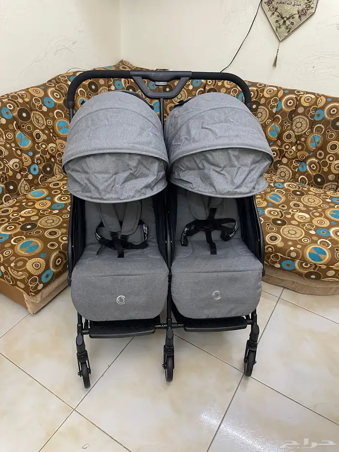 استرولر توأم ماركه contours bisty جديده تماما استخدام بسيط 4
