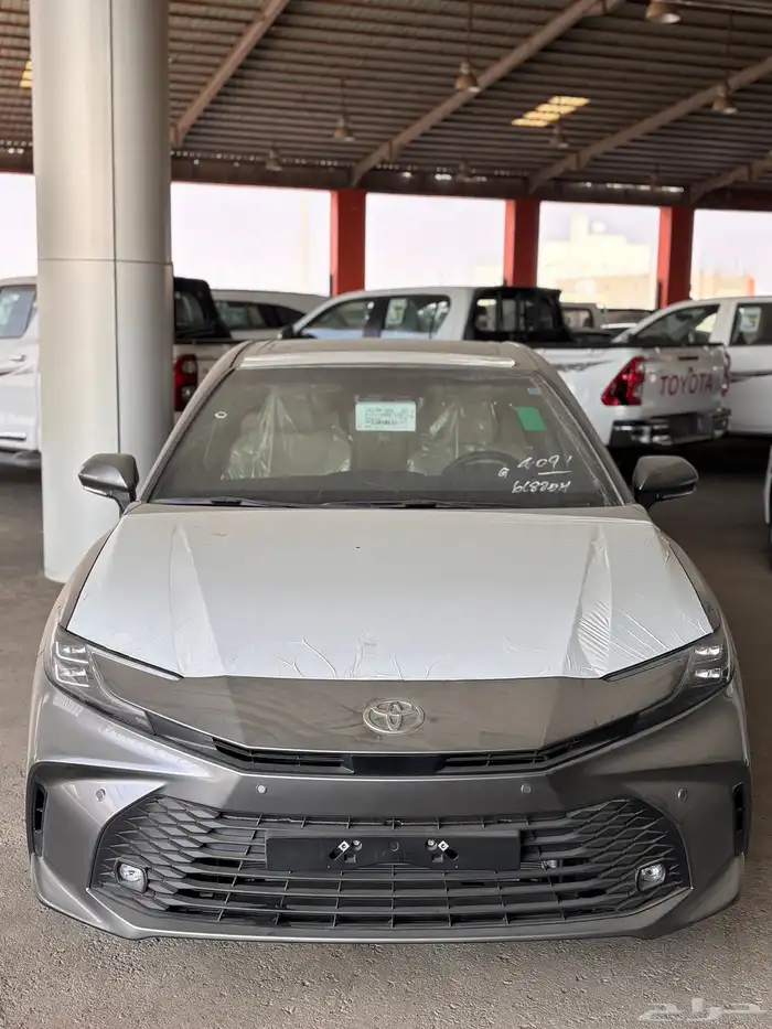 كامري LE 2025تيتانيوم 7