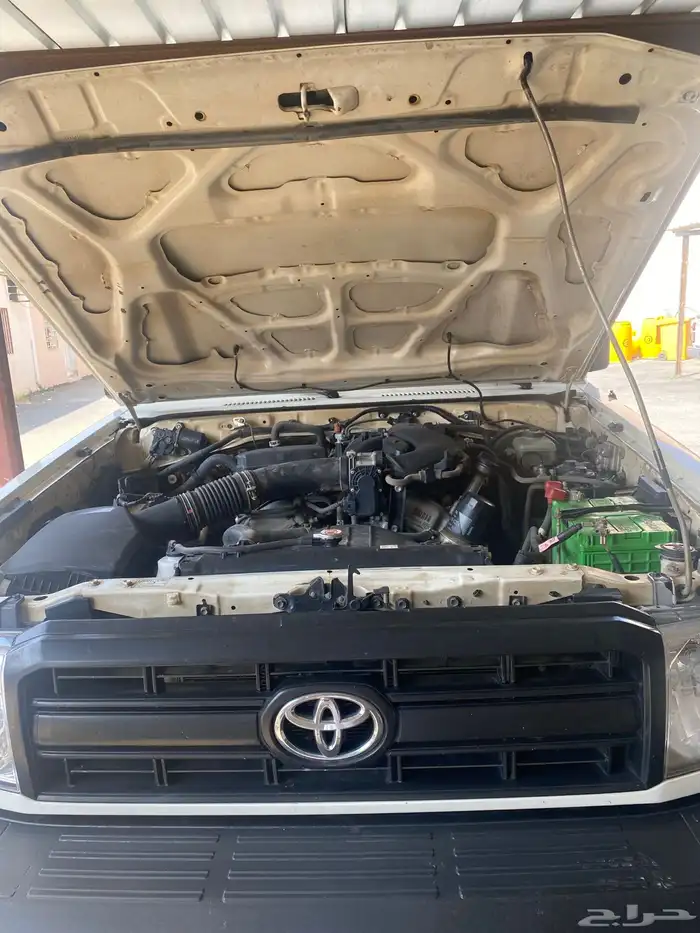 جيب   ربع بوليسي 18