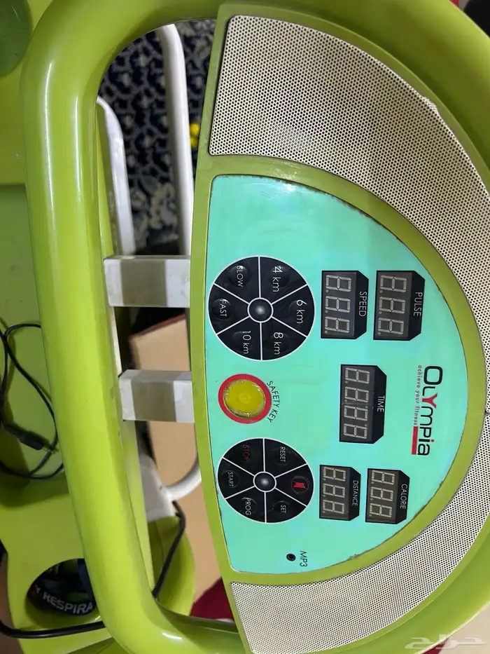 للبيع سير جري يتحمل 120 كيلو واكثر يقيس النبضات والكالوري 0