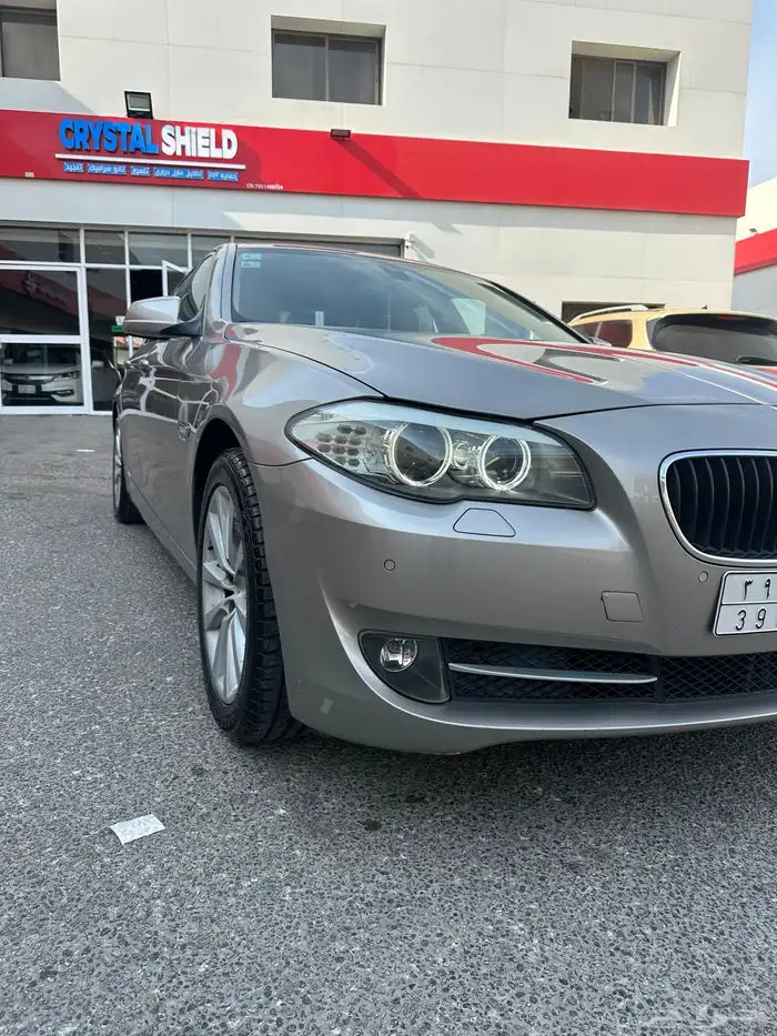 بي ام دبليو الفئه الخامسة 2011 5