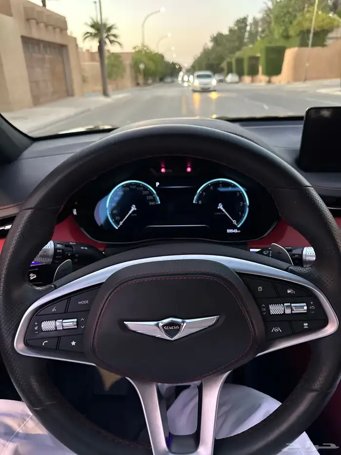 جنسس GV70 فل كامل 6 سلندر ماشيه 59 الف بدي وكاله 40