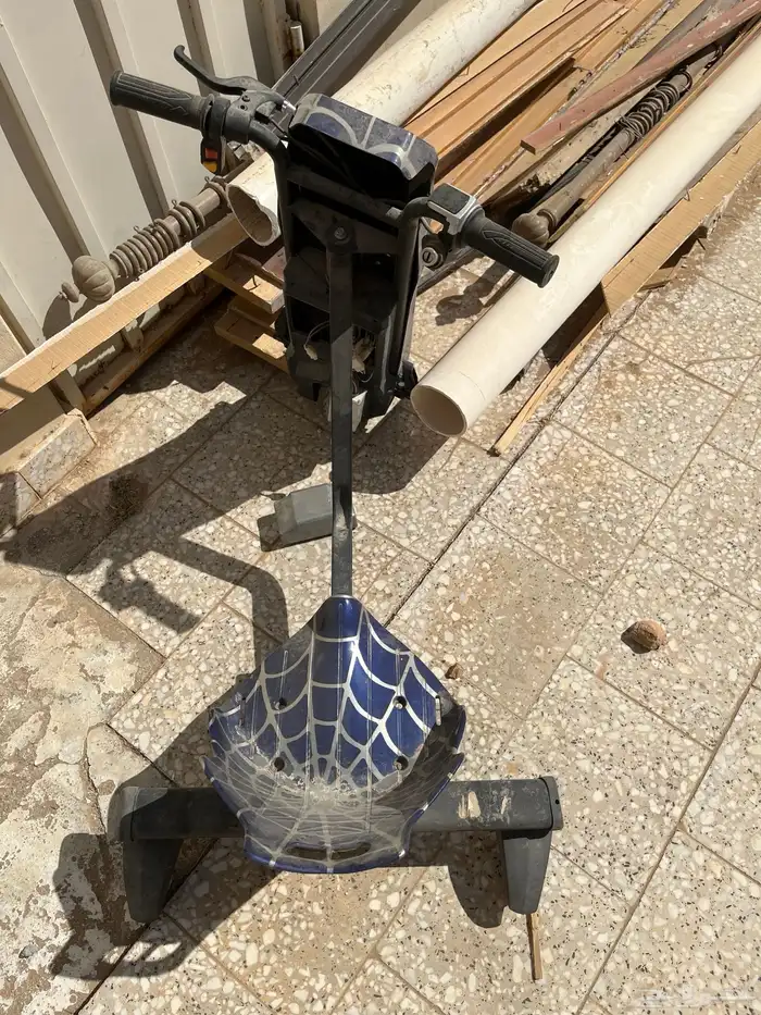 اثاث مجلس نساء مع طاولاته مستطيله وثنتين مربعات صغار 7