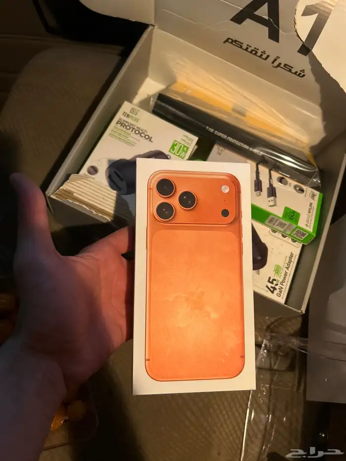 جوال ايفون 17برو ماكس 0