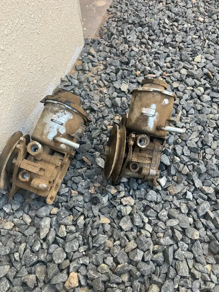 علبة دركسون باور نيسان باترول مديل 2006 0