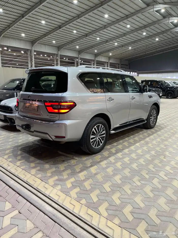 باترول بلاتينيوم V8 مستخدم 1 صيانات منتظمه 2020 4