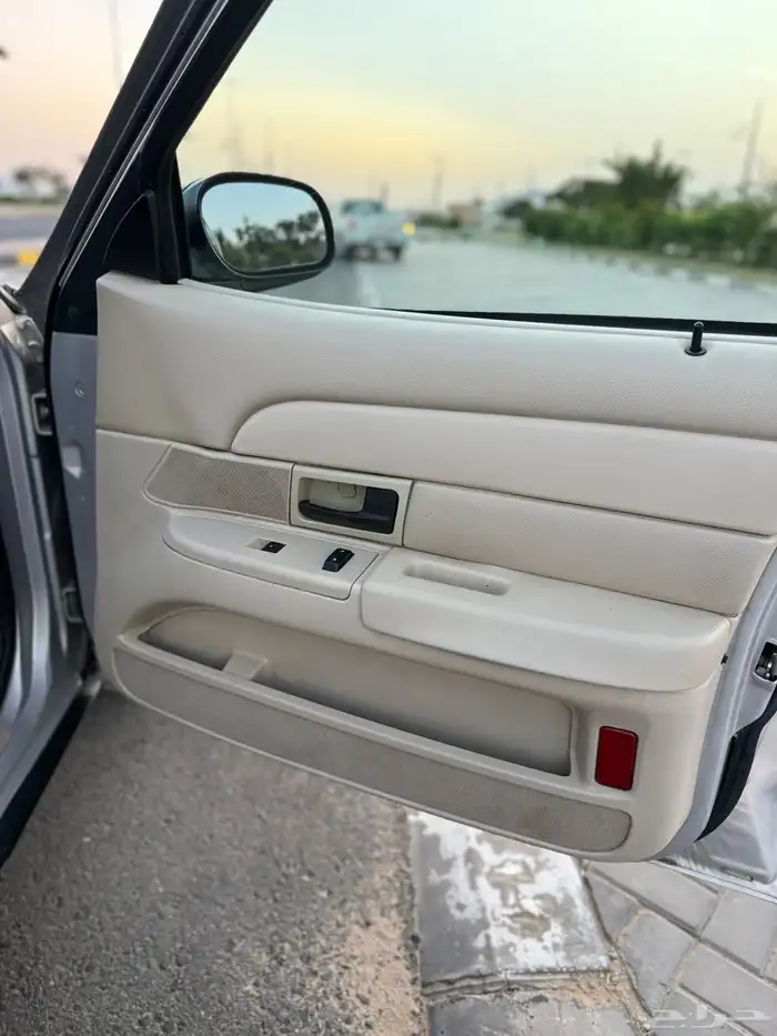 فورد فكتوريا سعودي وكالة 2011 28