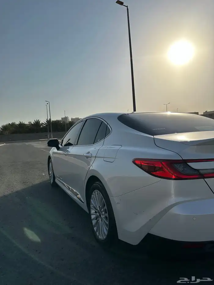 كامري 2025 للبيع 47