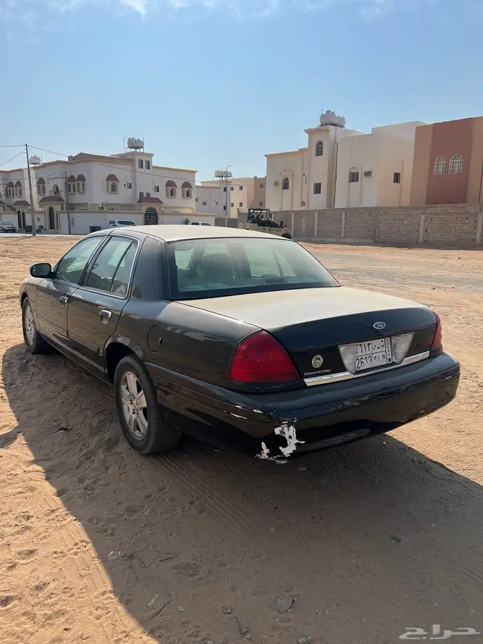 فورد بوليسي 2011 2