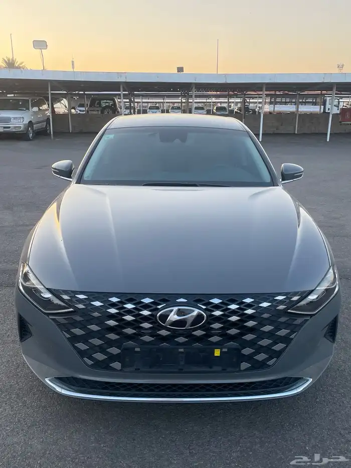 هوانداي ازيرا 2022 بنزين بطاقه جمركيه وارد كوريا 1