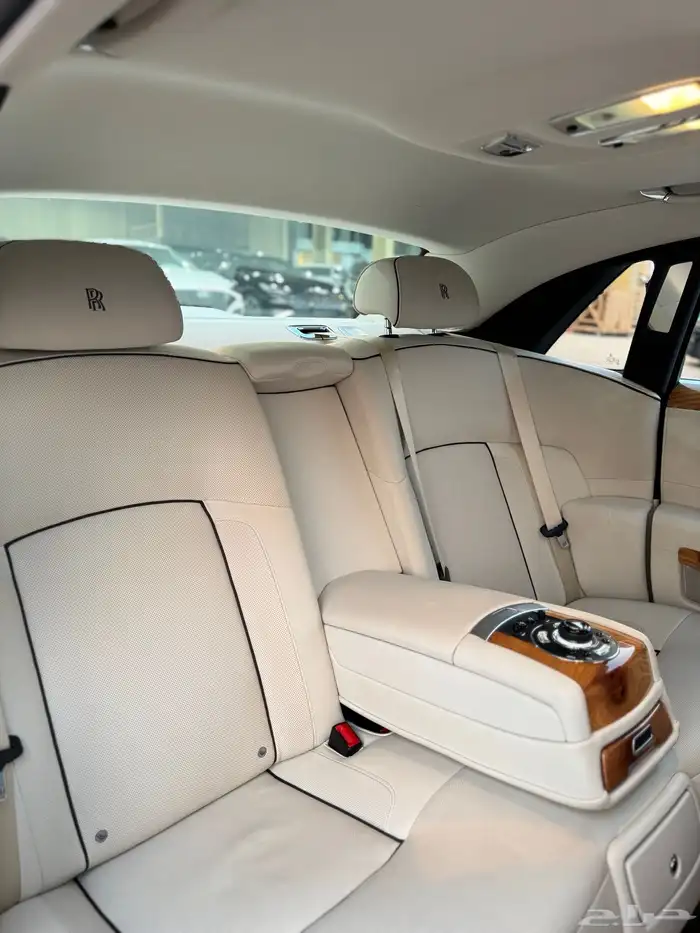 رولزرويس قوست 2014 - مخزن - ممشى 28 الف كيلومتر فقط 9