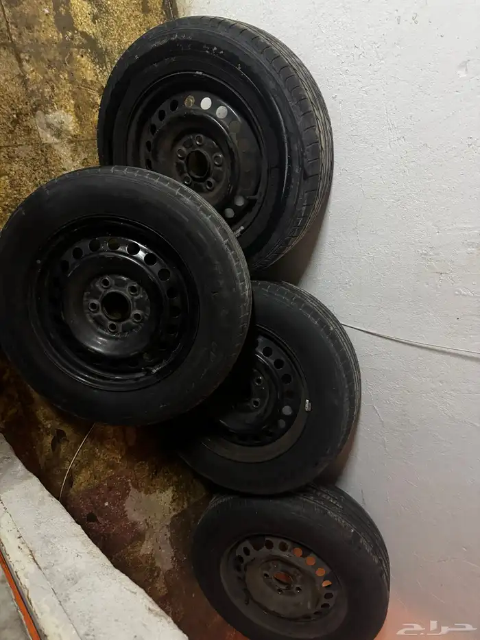 جنوط حديد هوندا اكورد 2003 2004 مع ثلاثه طيس اثنين سليمه 4