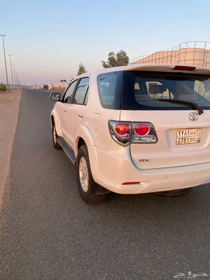 للبيع فورتشنر 2013 اربعه سرندل 2