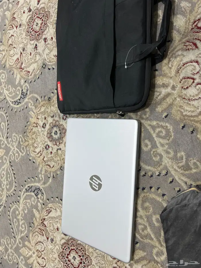 للبيع لابتوب hp شبه جديد 2