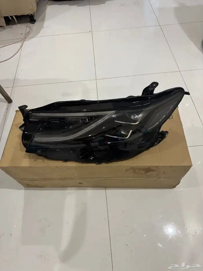 شمعه كامري مديل 25 شبه جديد. 2