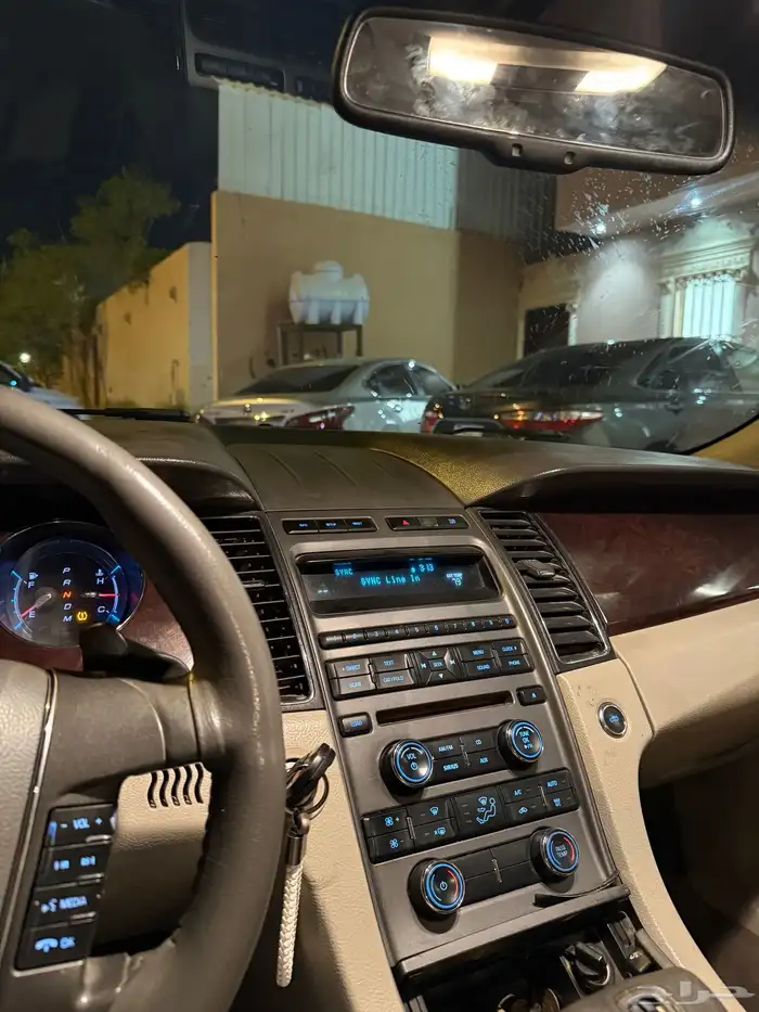 للبيع تورس 2011 5