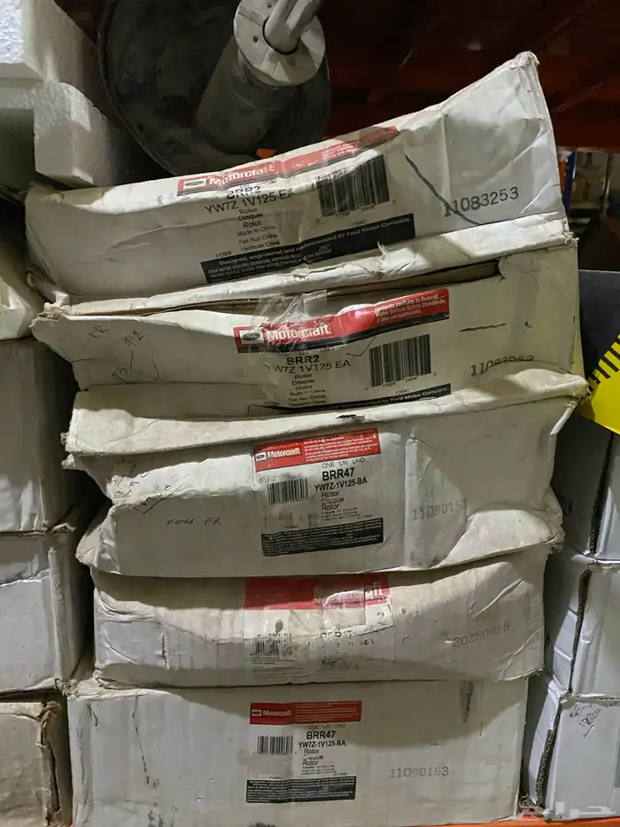 قطع غيار كابرس وجمس قديم 16