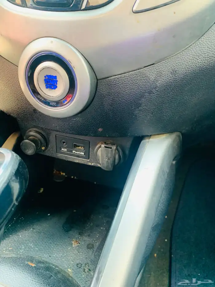 فوليستر 2012 هيونداي مصدومة للبيع 37