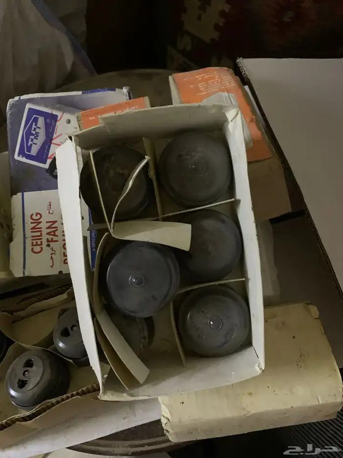 أفياش بيوت قديمة مفيش مروحة 7