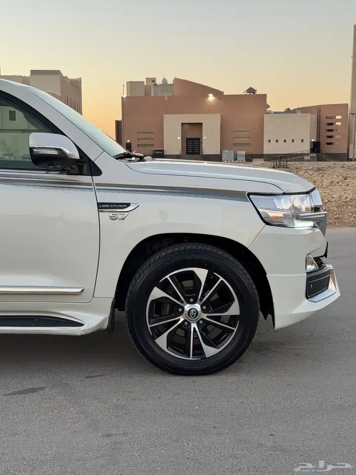 فكسار فل كامل 5.7 2017 8v 6