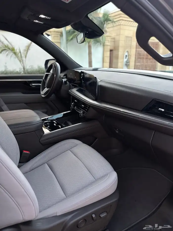 تاهو 2025 LS بلاك ادشن 31