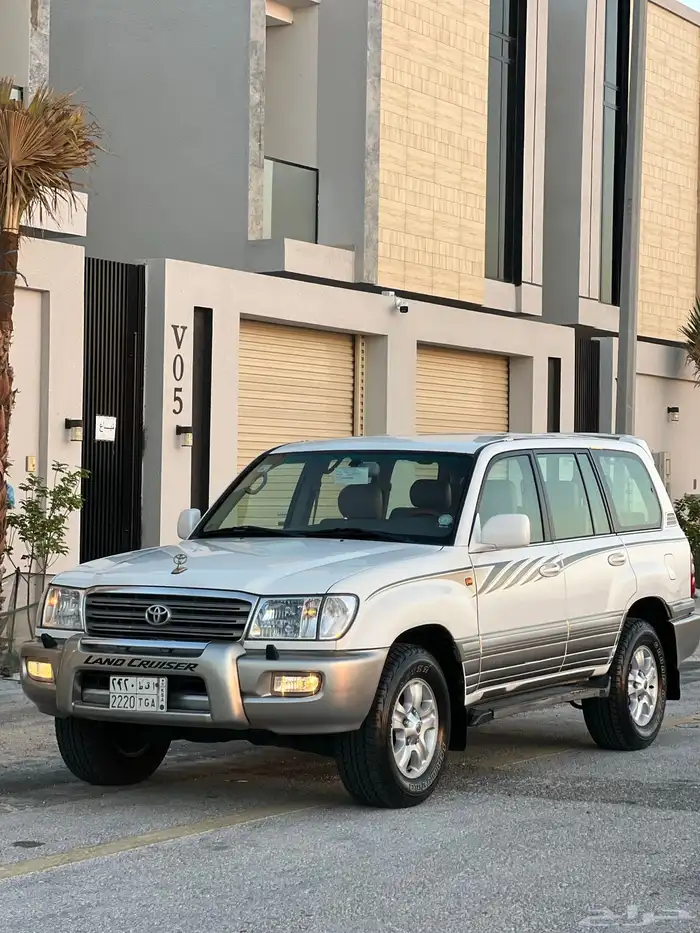 لاندكلوزر 2003 VX.R نضيف 27