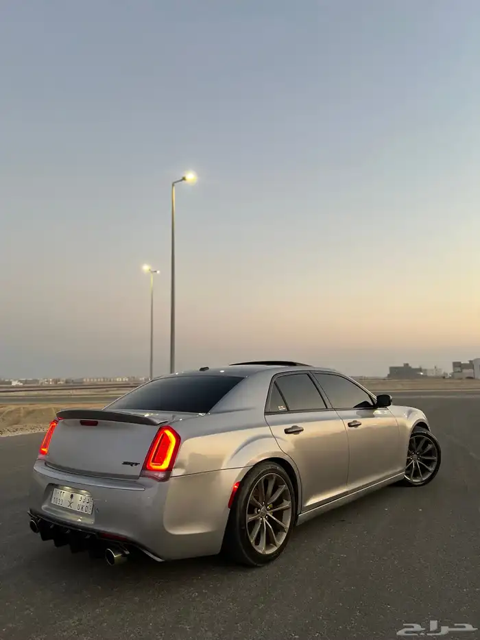 كرايسلر 2015 5.7 12