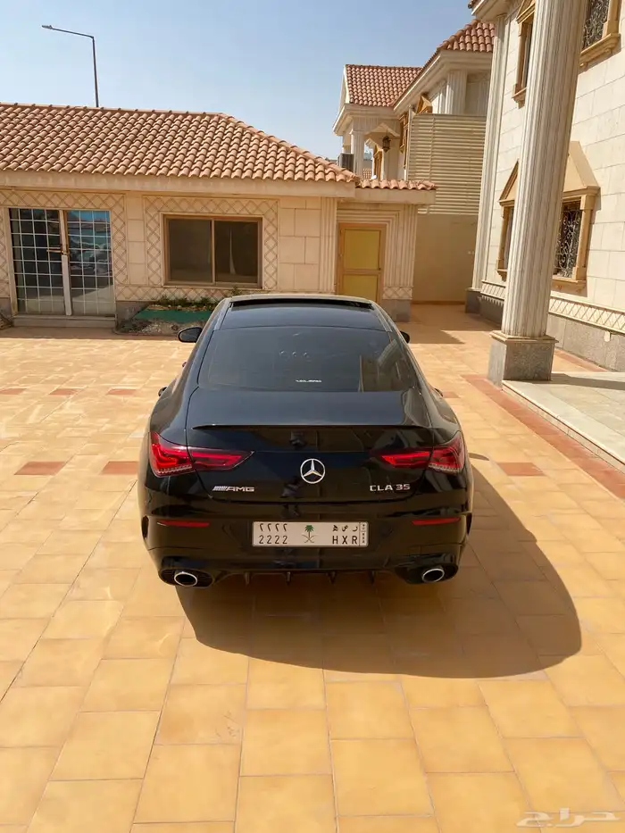 للبيع مرسيدس CLA35 AMG اسود 2020 الجفالي 8