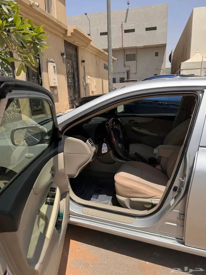 تويوتا كورولا 2013 16