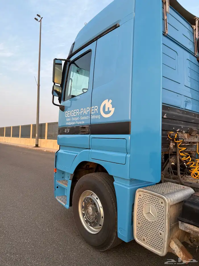 راس اكترس 2002 نظيف جدا 4