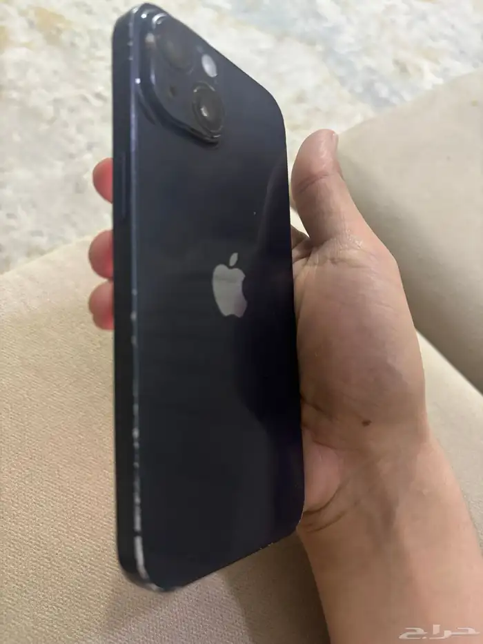 ايفون 14 العادي 1