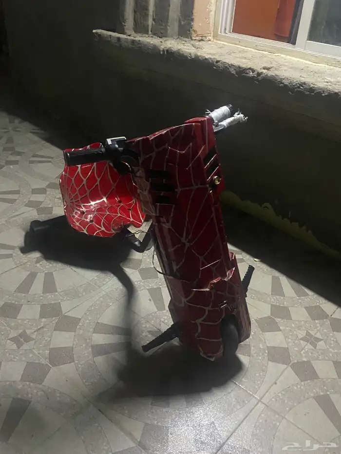 اسكوتر للبيع مع الشاحن 0