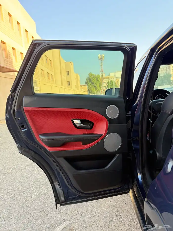 رنج روفر ايفوك فل كامل مخزن ممشى 100 الف بودي بلد نظيف جدا 40