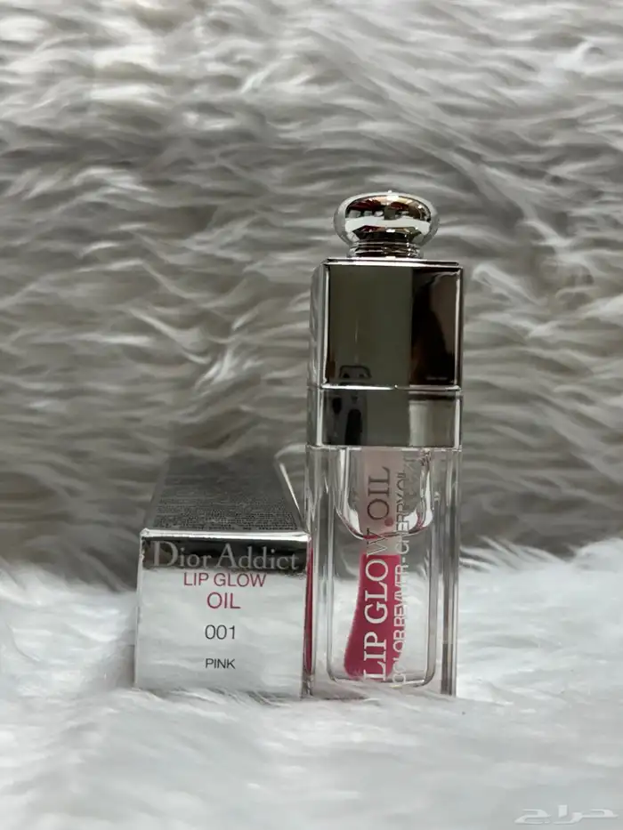 متوفر لدينا مكياج حق النساء من الماركات العالمية 8