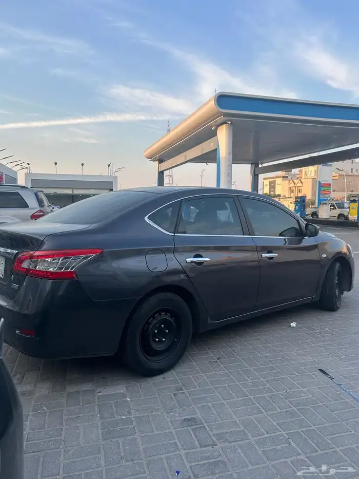 نيسان سنترا للبيع 2